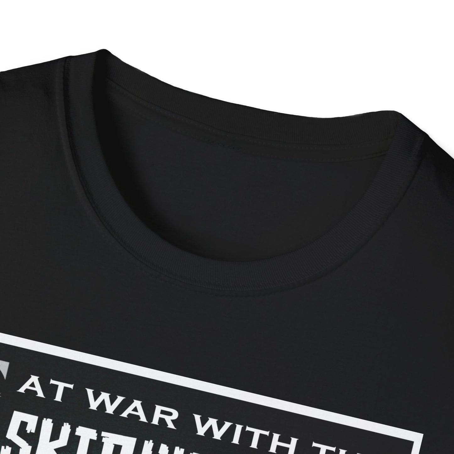 T-Shirt - Skinwalkers - At War With The Skinwalkers (Comic Book Style)